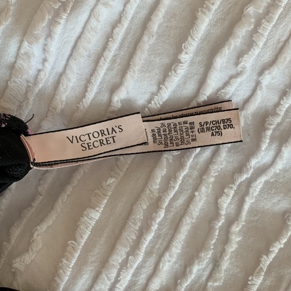 Bralette - Picture 3 of 3